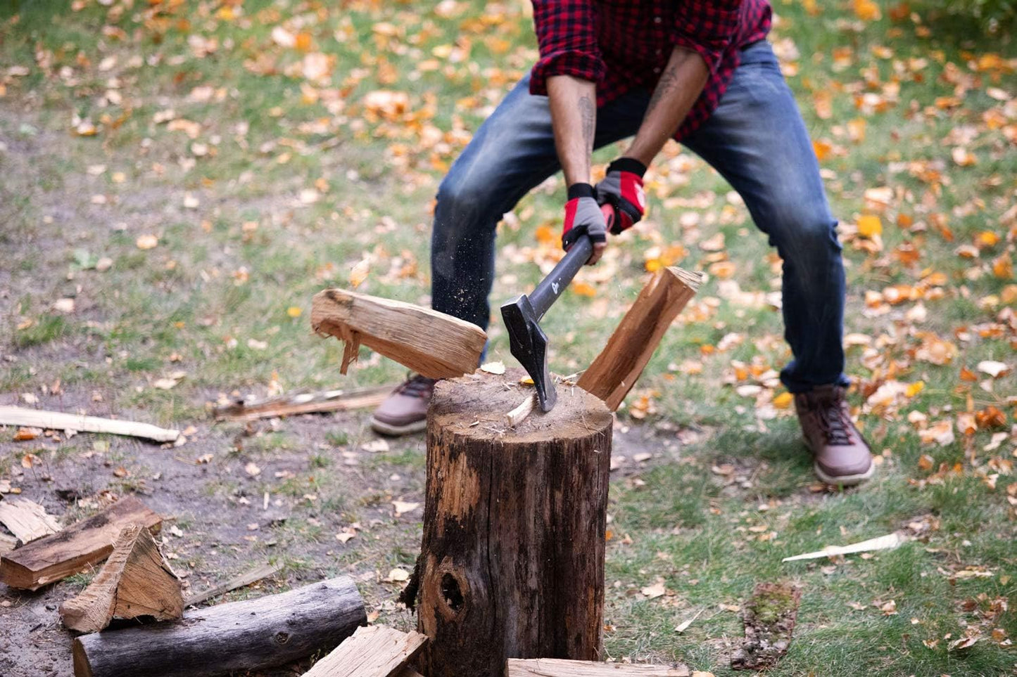 INTERTOOL Log Splitting Maul Axe - 36” Wood Chopping Ax with Rust Resistant Steel, Shock Absorbing Fiberglass Anti-Slip Handle, & Blade Sheath Cover - HT-0275