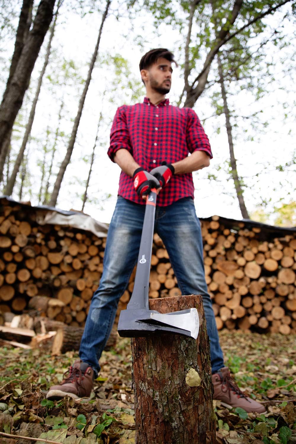 INTERTOOL Log Splitting Maul Axe - 36” Wood Chopping Ax with Rust Resistant Steel, Shock Absorbing Fiberglass Anti-Slip Handle, & Blade Sheath Cover - HT-0275